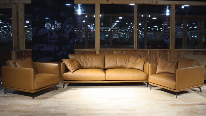 Nên mua sofa vải hay sofa da